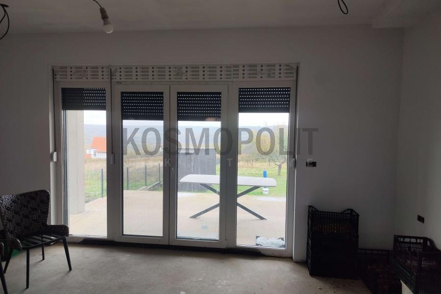 Prodaja, Baćevac  -  Skojevska